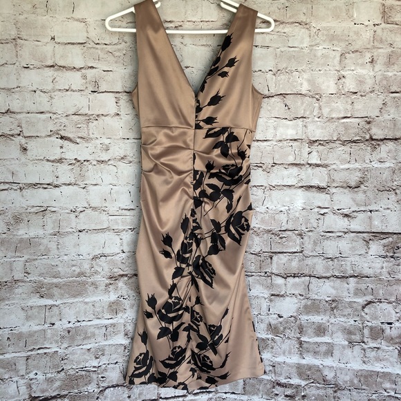 Gold Satin Dress from Le Chateau - Picture 5 of 10